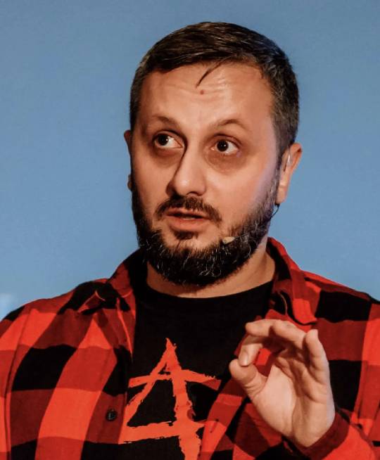Darko Bozhinovski